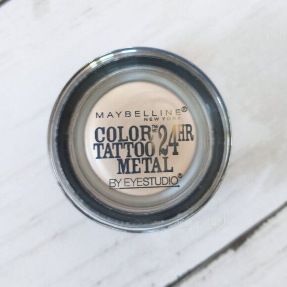 Maybelline Barely Branded Eyeshadow NEW Color Tattoo Metal Minimalist Clean Girl - Picture 1 of 3